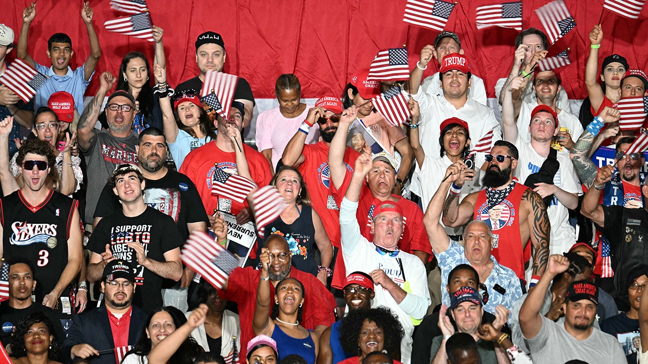 Trump in Philadelphia for Temple University rally forward of debate in