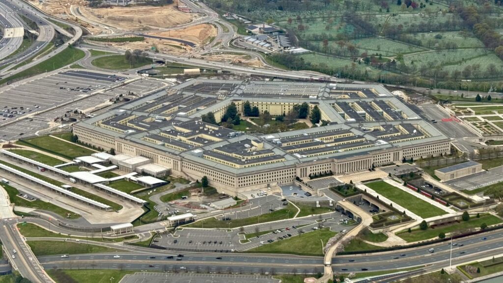 Trump admin orders sweeping cuts throughout the Pentagon | Invesloan.com