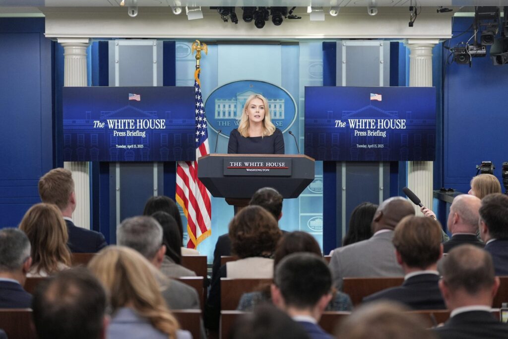 White House questions why Ivy League establishments obtain a lot federal funding amid feud with Harvard | Invesloan.com