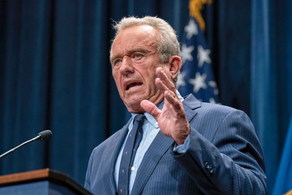 RFK attributes rise in autism to environmental elements | Invesloan.com