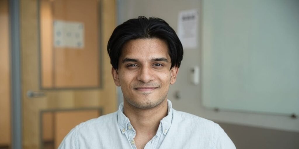 I Used AI to Launch My Tech Startup. Here’s How We Hire to Stay Small. | Invesloan.com