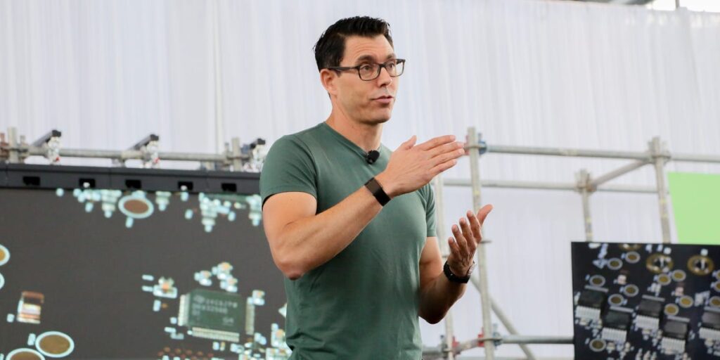 Rivian CEO Said Company Was at ‘Inflection Point’ Day Before Layoffs | Invesloan.com