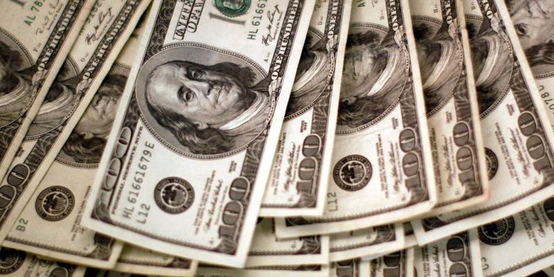The AI Boom Is Keeping Employees Well Paid, however They Can’t Go Anywhere | Invesloan.com