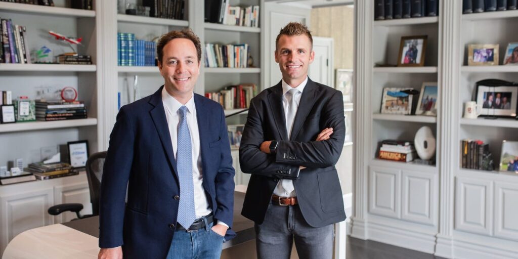The Pitch Deck Pacaso Used to Raise $72 Million From 17,500 Investors | Invesloan.com