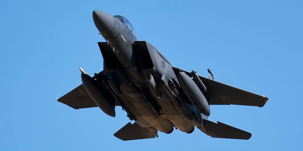 Boeing’s Strike Drags on at Its F-15 and Hornet Plants within the Midwest | Invesloan.com