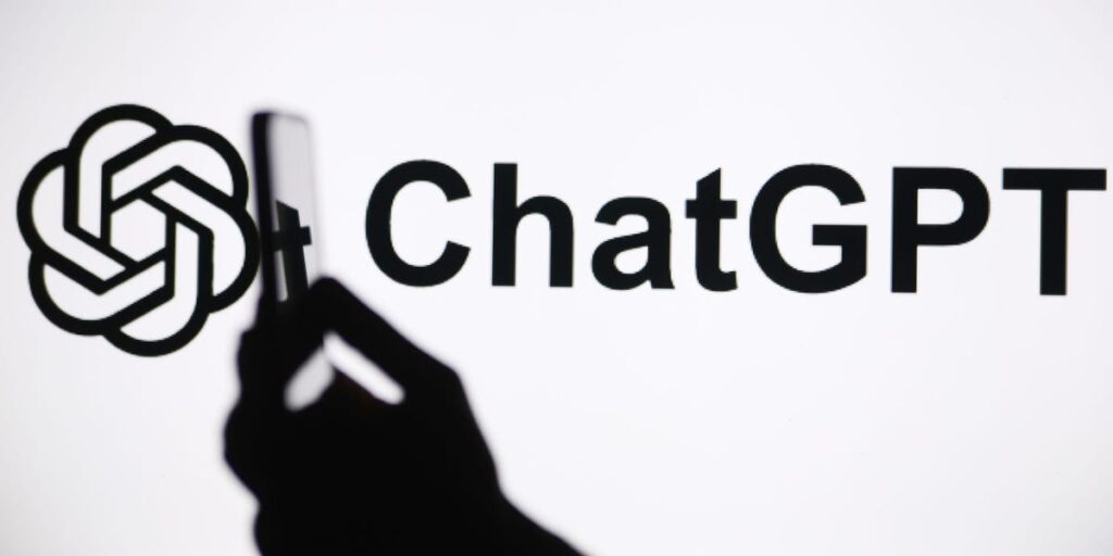 OpenAI Says This Many ChatGPT Users Show Signs of Mental Health Crisis | Invesloan.com