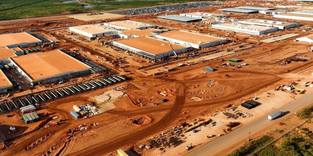 Why Is Nvidia Is Worth $5 Trillion: Inside a $35 Billion AI Datacenter | Invesloan.com