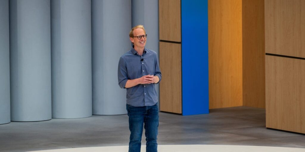 Google Gemini Exec Says Nano Banana Made App a Hit With Younger Users | Invesloan.com