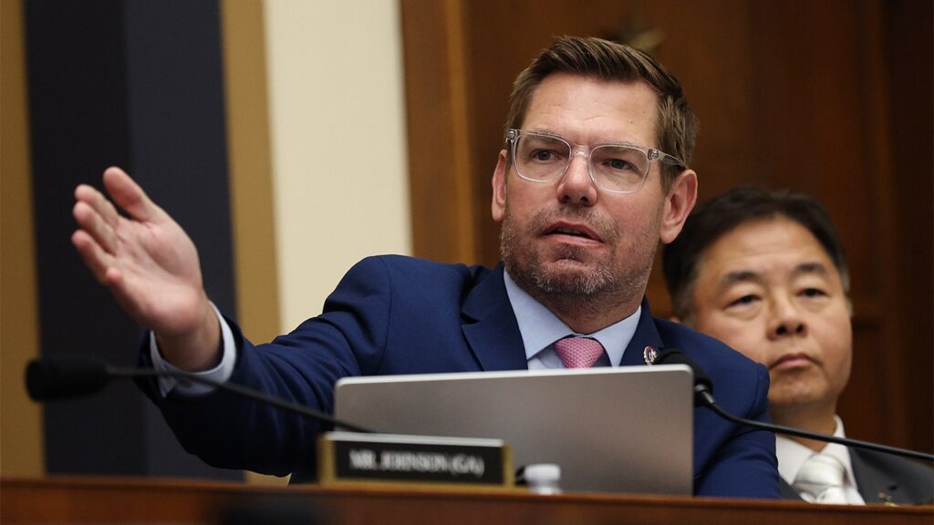 ‘Bizarre inconsistency’: Expert sounds alarm over Swalwell marketing campaign’s cost descriptions | Invesloan.com