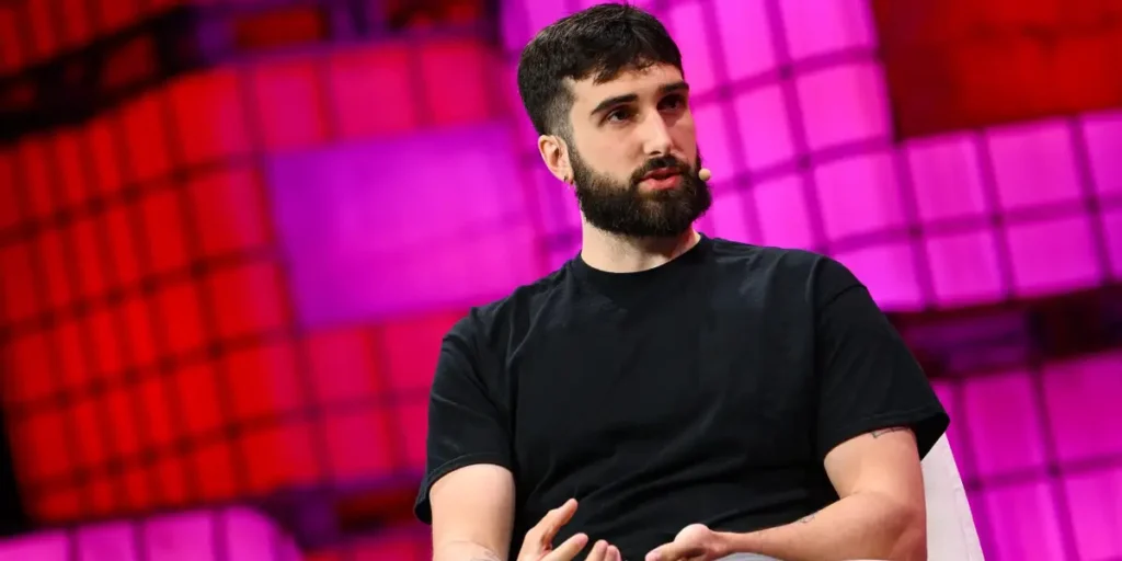 Cohere CEO Aidan Gomez Says AI’s Disruption of Finance Is Coming | Invesloan.com