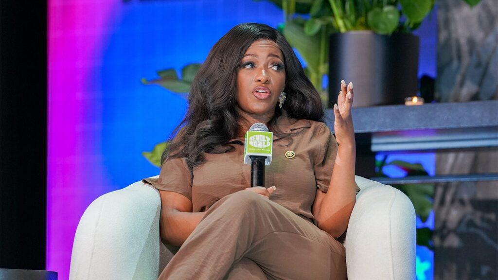 Jasmine Crockett racks up $75K tab for luxurious lodges, limos and personal safety | Invesloan.com