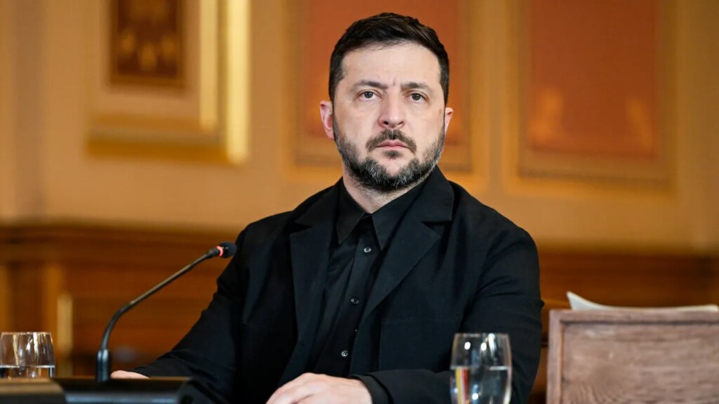 Zelenskyy proclaims vitality cleanup as Ukraine faces corruption scandal | Invesloan.com