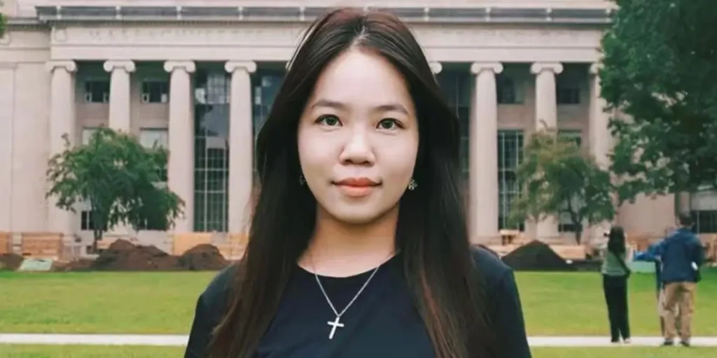 18-Year-Old Founder Rejects the Dropout Myth and Is Headed for College | Invesloan.com