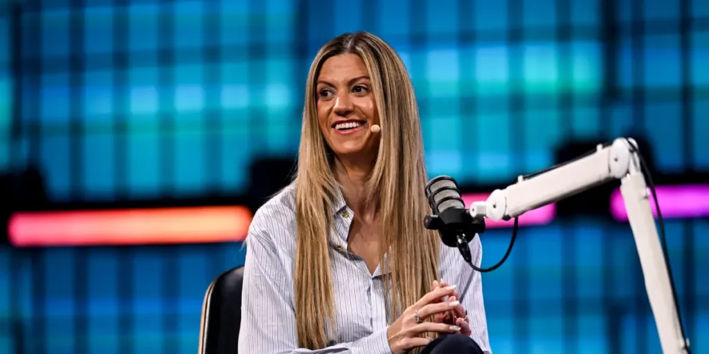 OnlyFans CEO on How She Hires for Her Tiny, Insanely Profitable Team | Invesloan.com