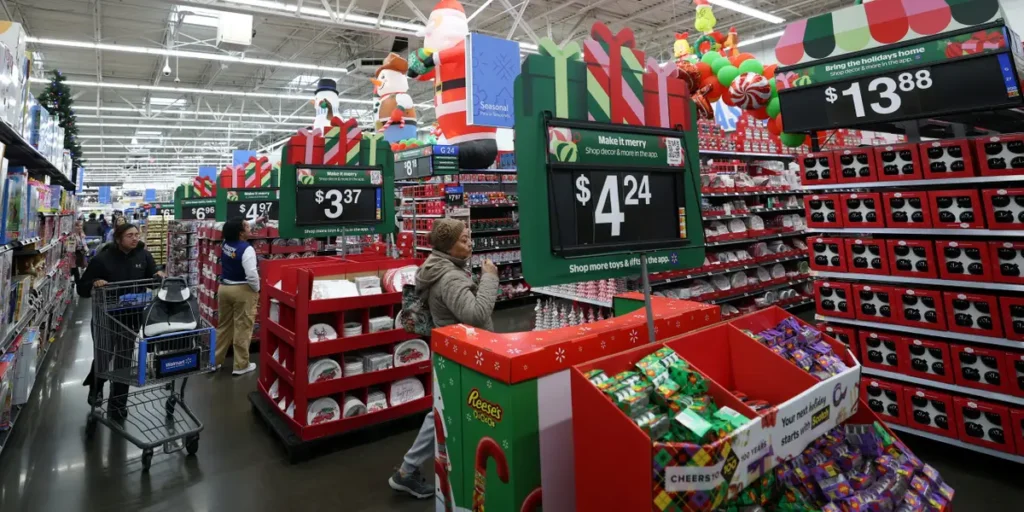 Walmart Just Extended Its Christmas Eve Delivery Hours | Invesloan.com