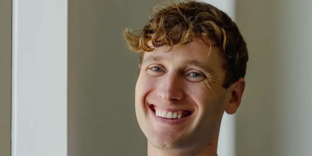 Harvey CEO Shares His Advice to Young Lawyers | Invesloan.com