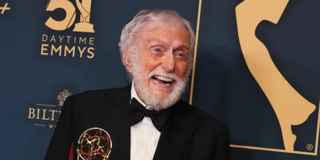 Dick Van Dyke Turns 100, Shares Longevity Tips | Invesloan.com