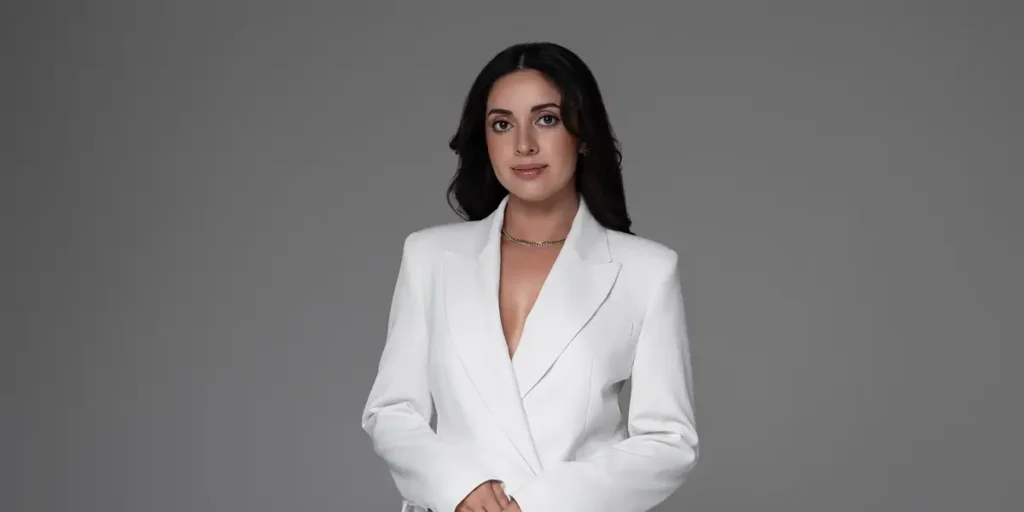 How to Use ChatGPT to Plan Thoughtful Holiday Gifts | Invesloan.com