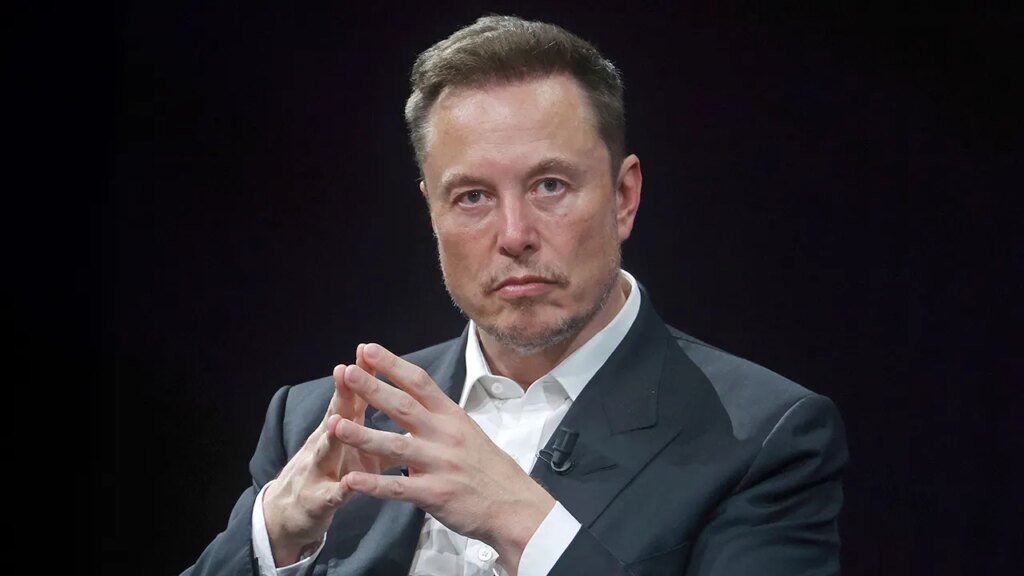 Elon Musk accuses Rep. Ilhan Omar of treason over Somalia feedback | Invesloan.com