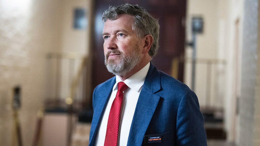 Rep. Thomas Massie fields invoice to take away the U.S. from NATO | Invesloan.com