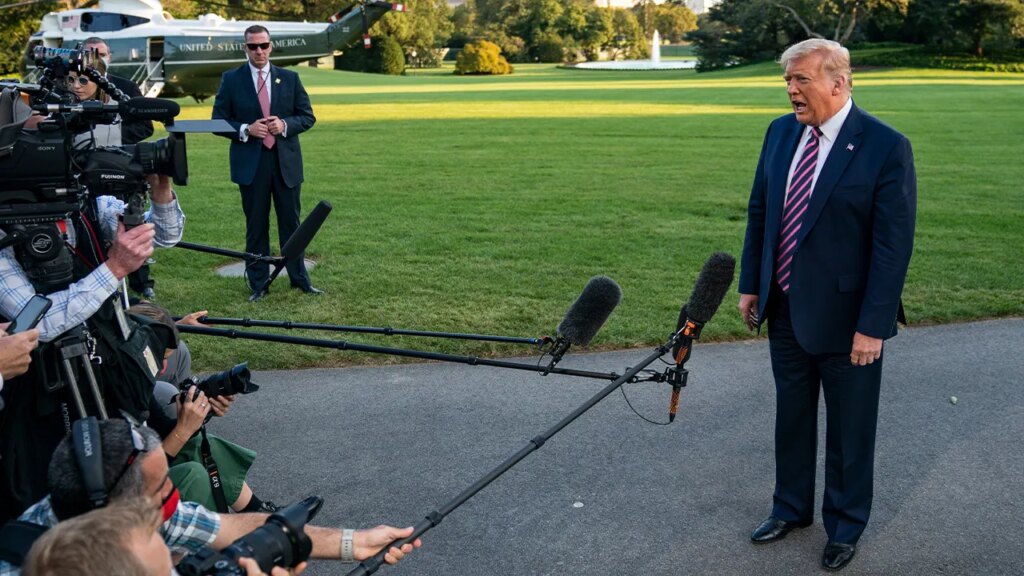 Exclusive Trump schedule exhibits 10-hour days amid ongoing well being scrutiny | Invesloan.com