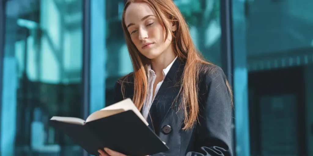 Wall Street Execs’ Reading Recommendations for Success | Invesloan.com