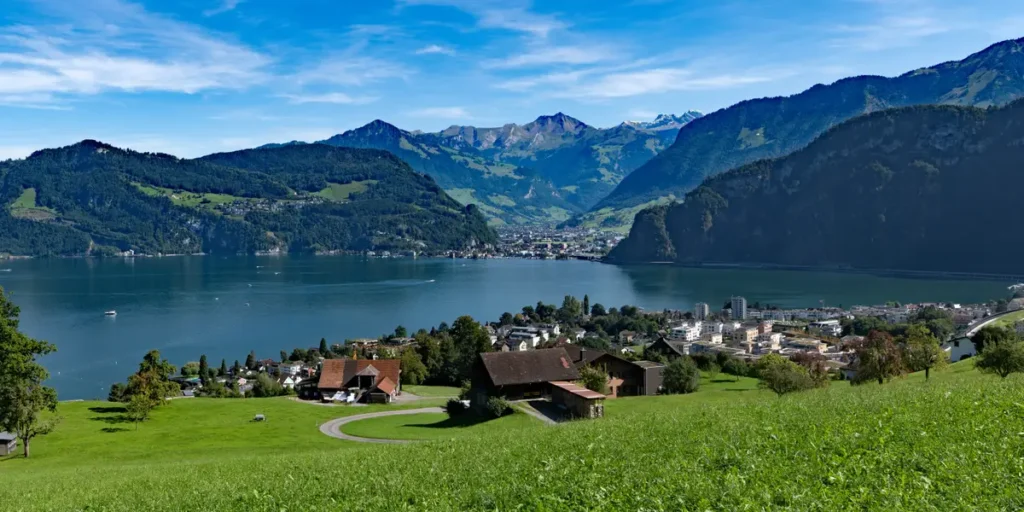 Mistakes to Avoid on First Trip to Switzerland, From Woman Living Here | Invesloan.com