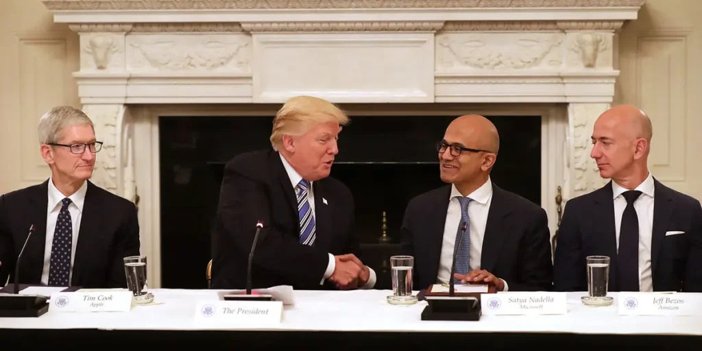 Trump Says Microsoft Will Ensure Americans Don’t Pay for Data Centers | Invesloan.com