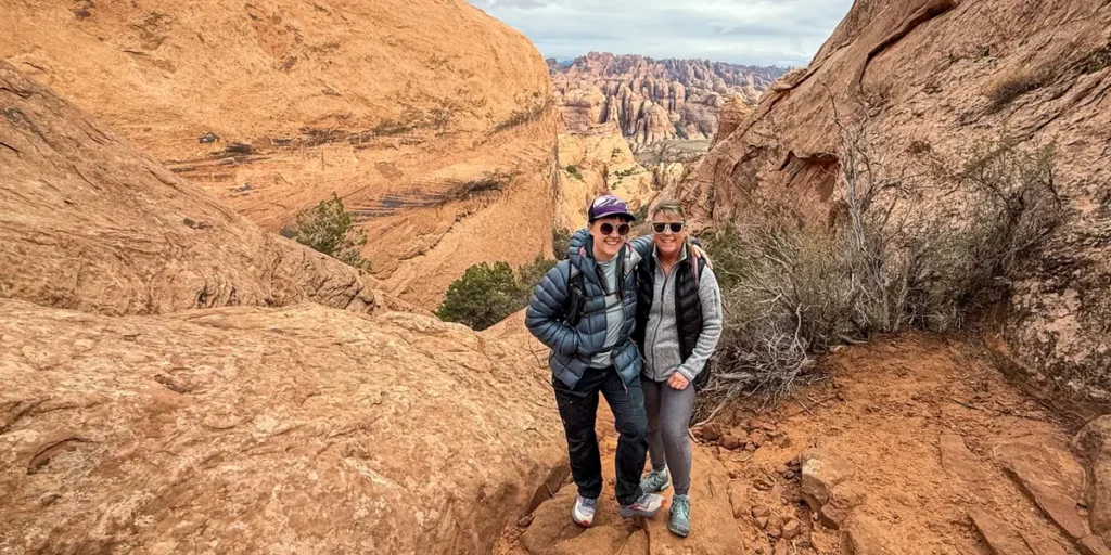 Took 60 Year Old Mom on Bucket-List Trip; Best Advice I Followed | Invesloan.com