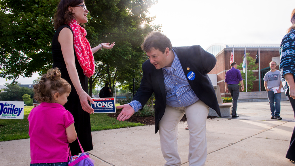 Virginia Dems suggest ban on immigration enforcement close to polling locations | Invesloan.com