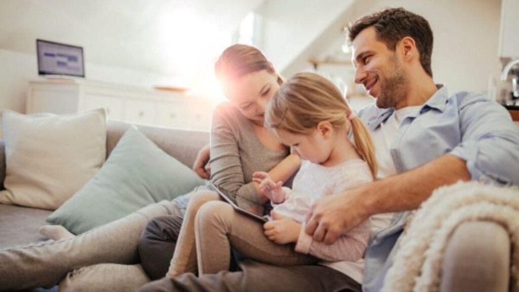 Heritage Foundation warns household disaster, proposes $2,500 accounts | Invesloan.com