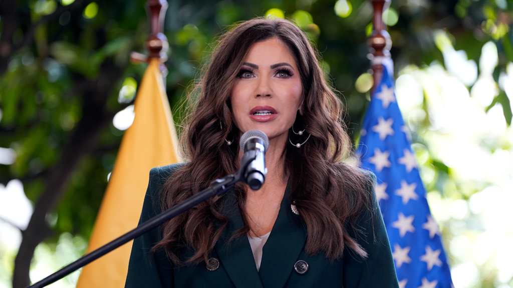 DHS arrests 280+ prison unlawful immigrants in Christmas operation | Invesloan.com