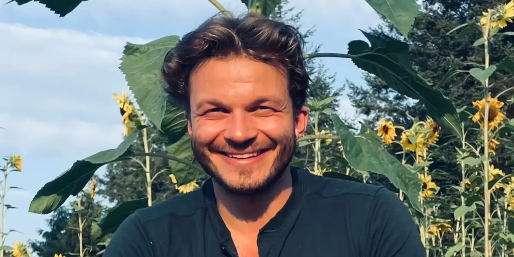 An AI Résumé Builder Shares His Top Tips for Today’s Job Market | Invesloan.com