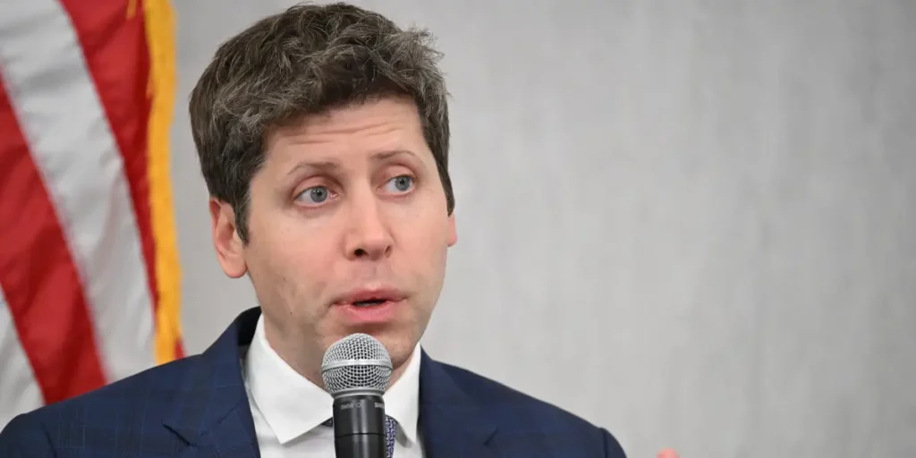 Sam Altman Compares AI Energy Use to Training Humans | Invesloan.com