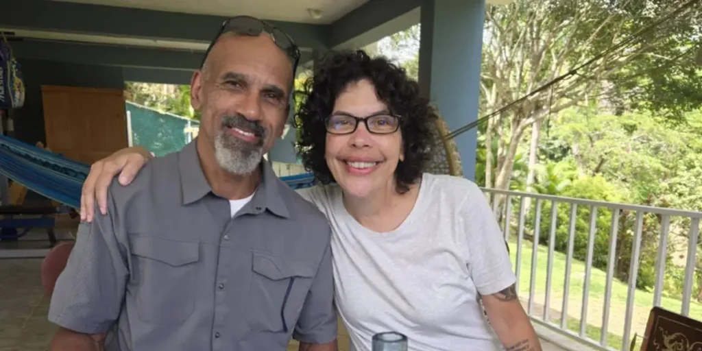 Couple Left Biotech Jobs to Run a Farm, How They Keep Marriage Strong | Invesloan.com