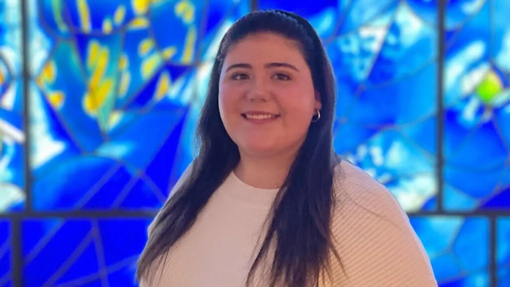 Trump speaks with household of scholar allegedly killed by unlawful immigrant | Invesloan.com