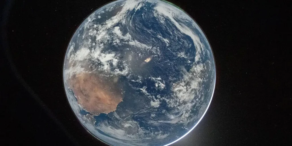 Memorable Moments From the Artemis II Lunar Flyby Mission | Invesloan.com