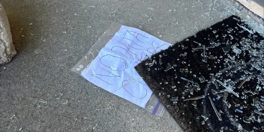 Indianapolis Lawmaker Says ‘No Data Centers’ Note Left at His Home After Shooting | Invesloan.com