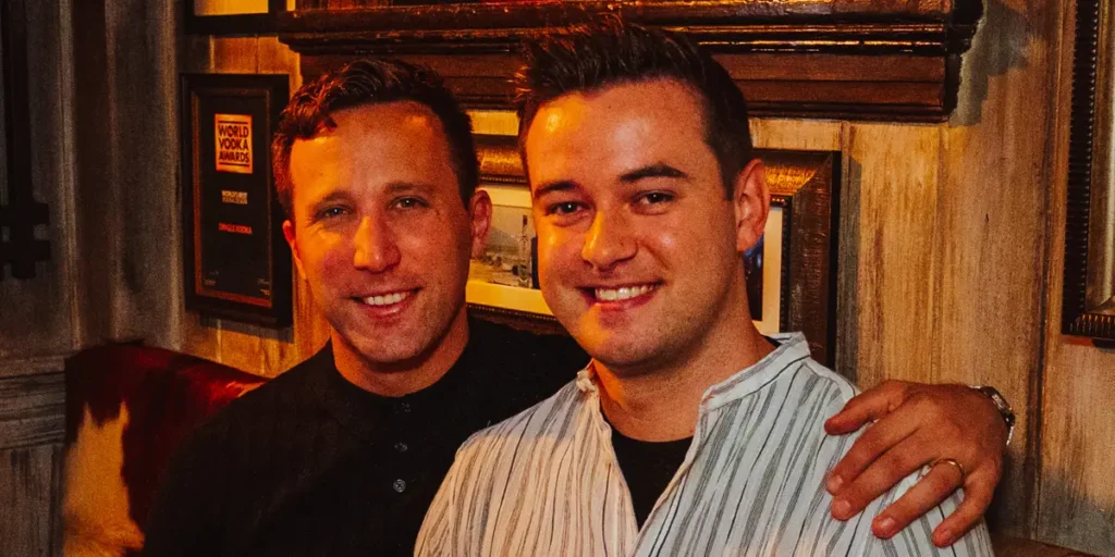 A Couple Vibe Coded a National Gas Price Tracker. | Invesloan.com