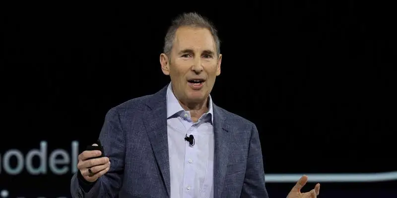 How Much Amazon CEO Andy Jassy Made in 2025: Salary, Stock, Security | Invesloan.com