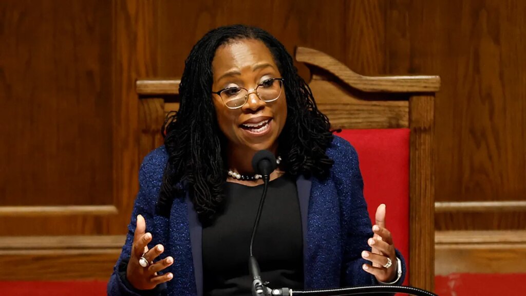 Justice Ketanji Brown Jackson warns shadow docket dangers public belief | Invesloan.com