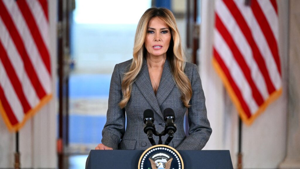 Melania Trump slams ‘lies’ linking her to disgraced financier Jeffrey Epstein | Invesloan.com