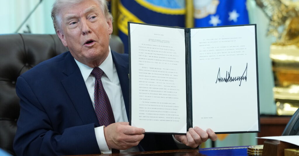 What to Know About the Citizenship Lists Trump Wants to Create | Invesloan.com