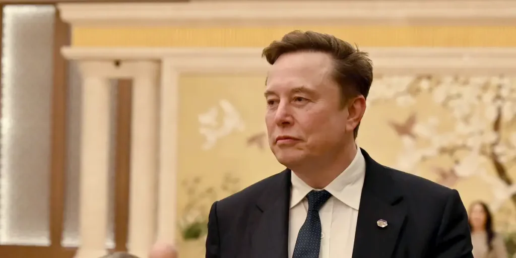 Elon Musk’s Plan to Keep Complete Control of SpaceX After Its Public | Invesloan.com