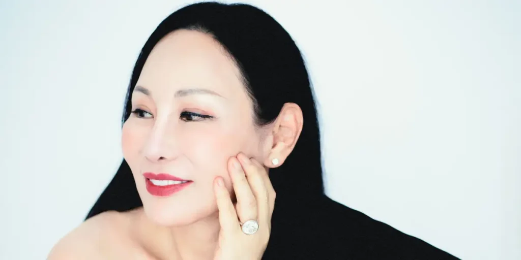 A Day within the Life of Eva Chow, Soju Founder, Chair of the LACMA Gala | Invesloan.com