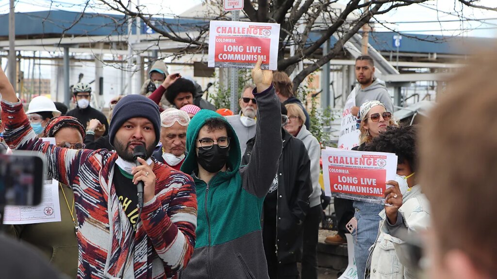 Proud Boys, communist teams conflict at New Jersey ICE detention heart protest | Invesloan.com