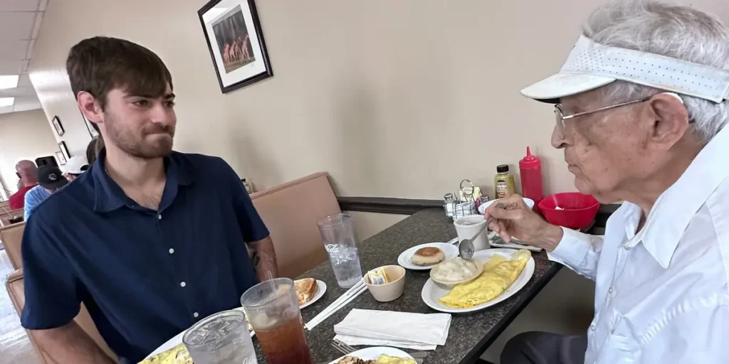 I’m Paid to Care for Older Adults. They’ve Changed My Life. | Invesloan.com