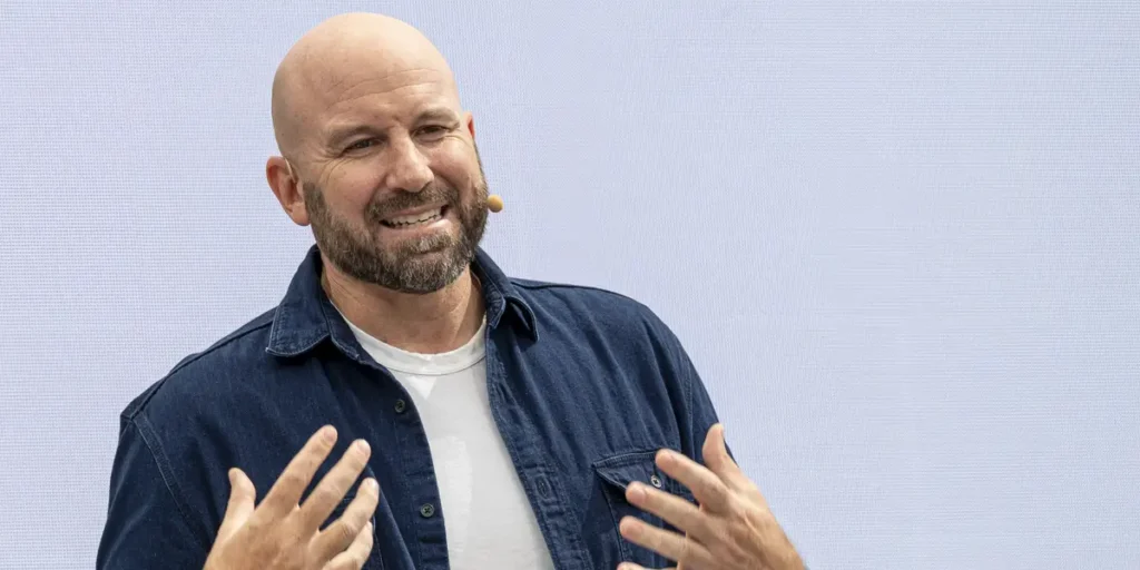 Meta CTO Andrew Bosworth Addresses Morale After Layoffs, AI Shift | Invesloan.com
