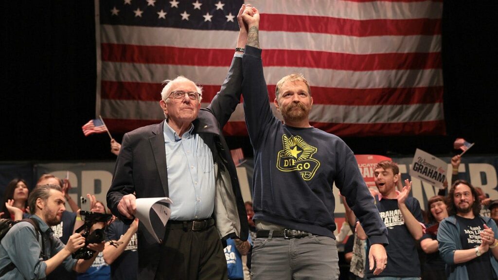 Democratic senators again Maine candidate Platner regardless of sexting scandal | Invesloan.com