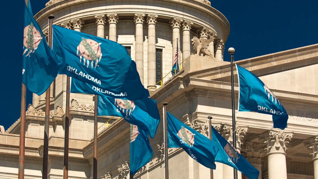 Democrats choose Senate nominee to problem GOP in deep-red Oklahoma | Invesloan.com
